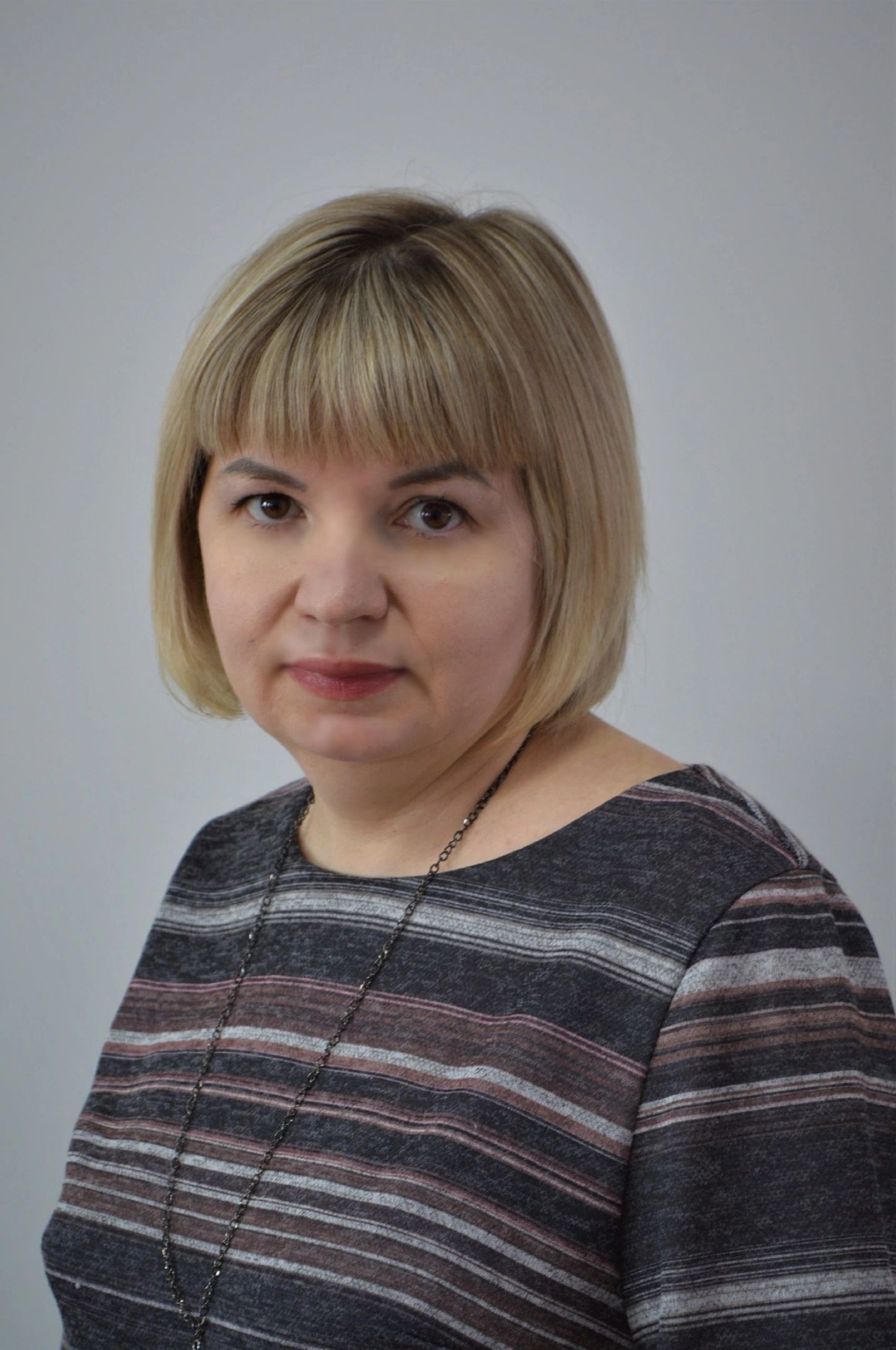 Иващенко Оксана Александровна.